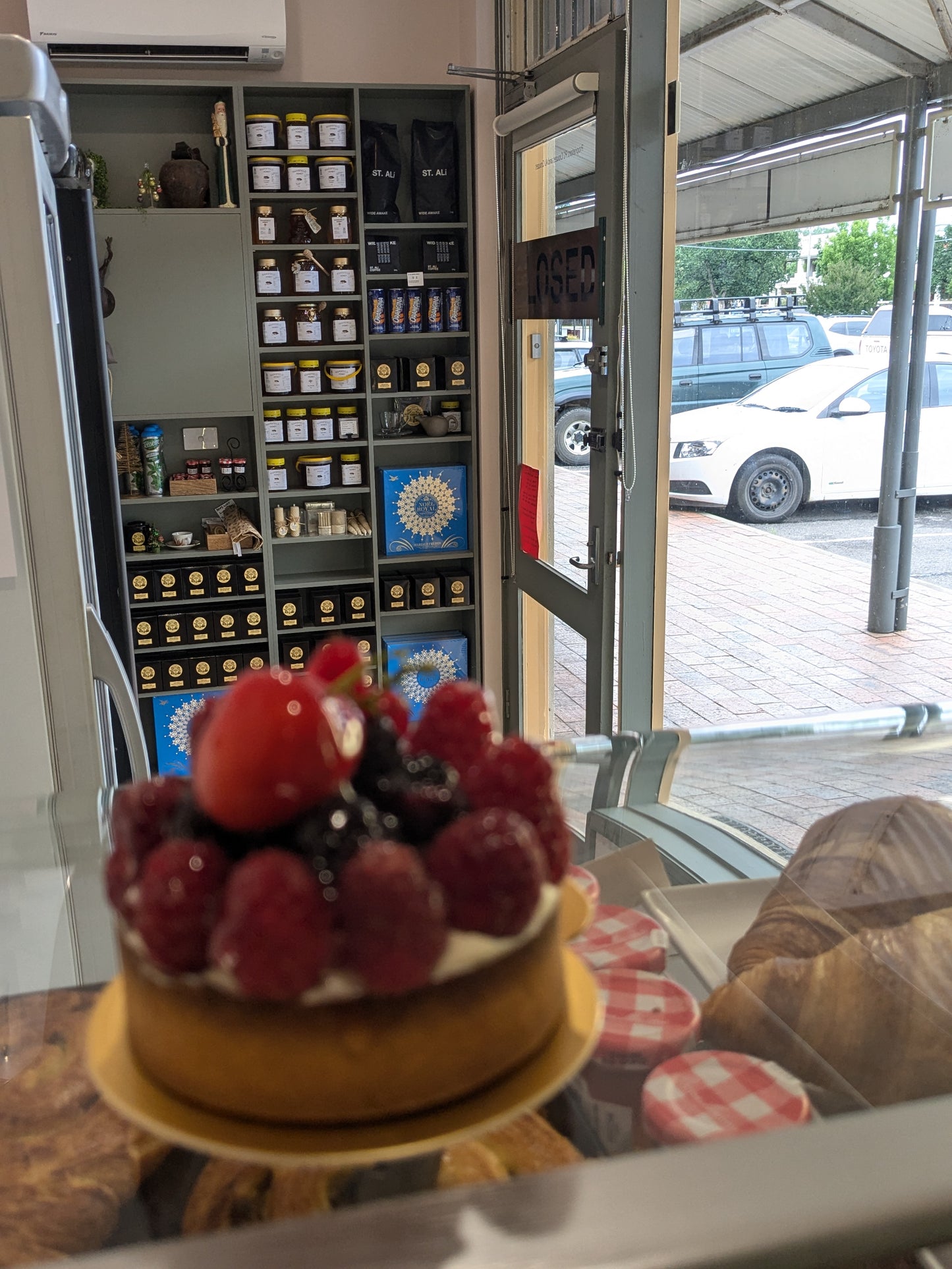 Large Fresh Berry Tart
