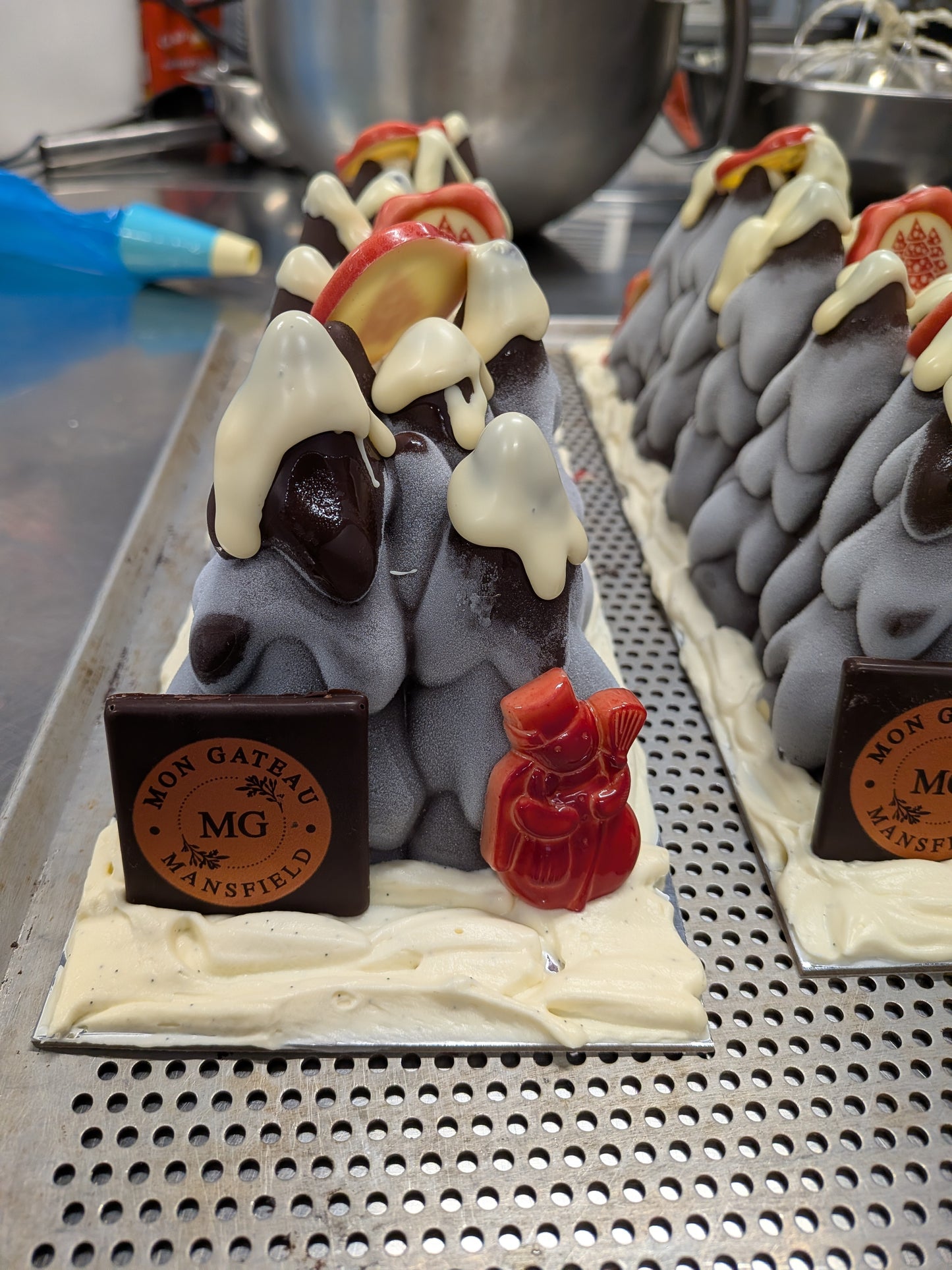 "Snow Trees" Pavoni Cake Mould KE092