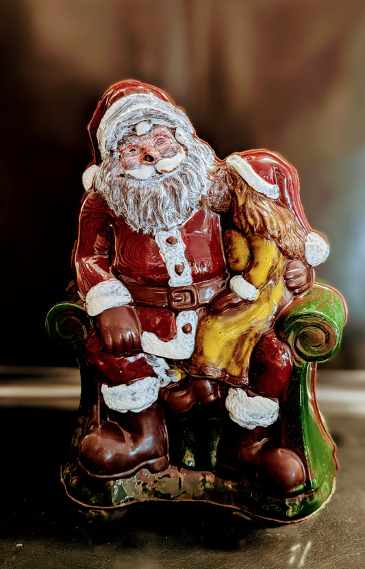 Santa Statue with little girl